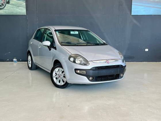 FIAT PUNTO 1.4 ATTRACTIVE 8V FLEX 4P MANUAL FIAT PUNTO 1.4 ATTRACTIVE 8V FLEX 4P MANUAL